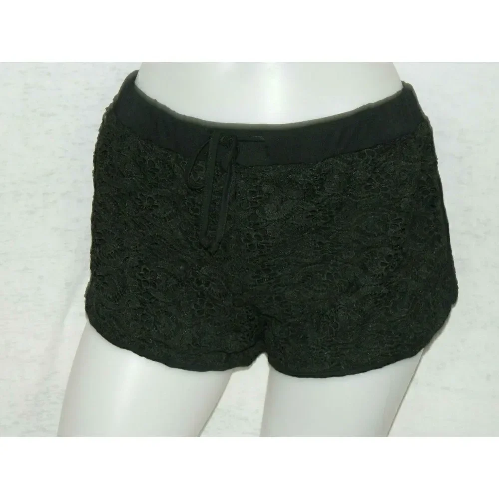 Pol Clothing Shorts Black Crochet Drawstring‎